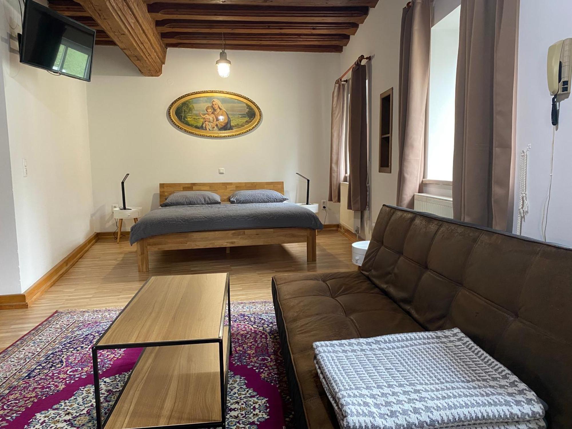 Apartment In Historic Town House Gmunden Esterno foto